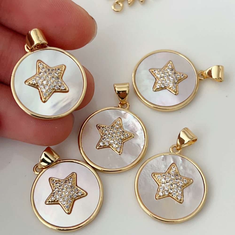 Shell star charm