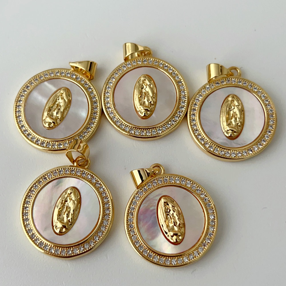 Shell charm