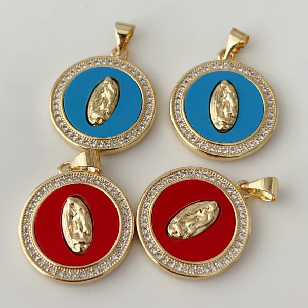 Round charm