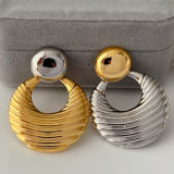 Round shape metal earringsRound shape metal earrings