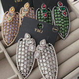 Pave zircon chunly arrow earrings
