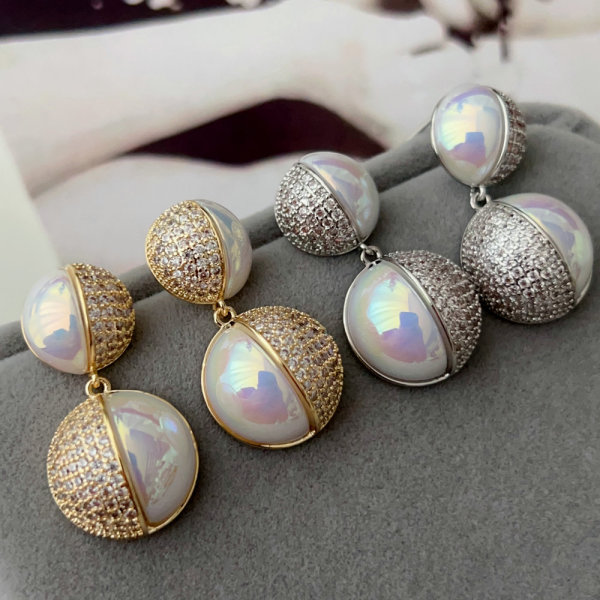 Pearl charm earrings