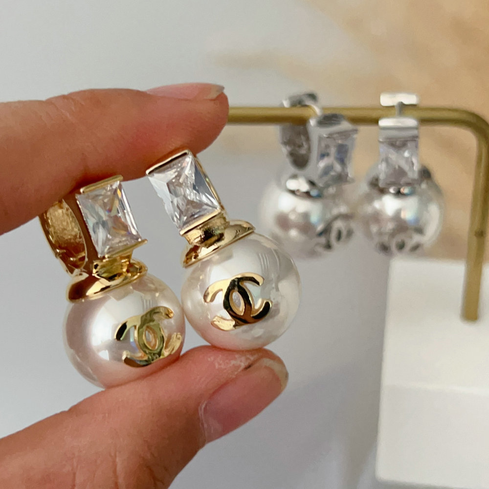 Big pearl drop earrings