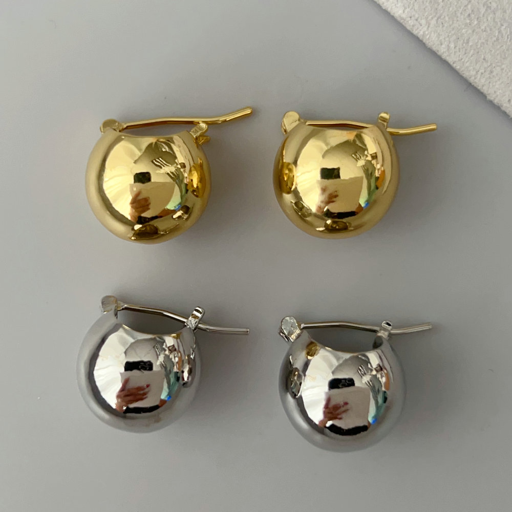 Metal ball earrings