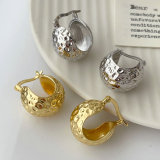 Metal ball earrings
