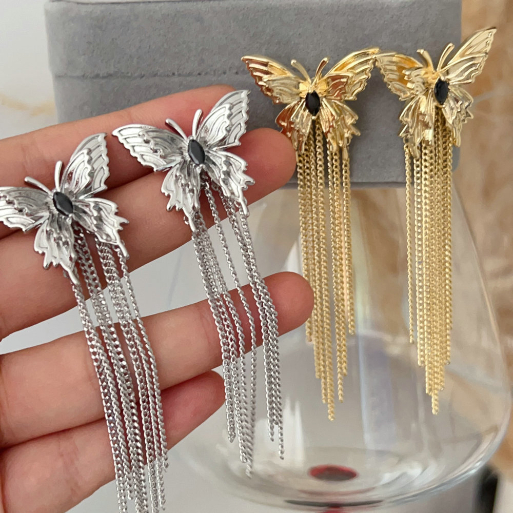 Chain tassel butterfly earrings