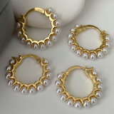 Simple pearl hoop