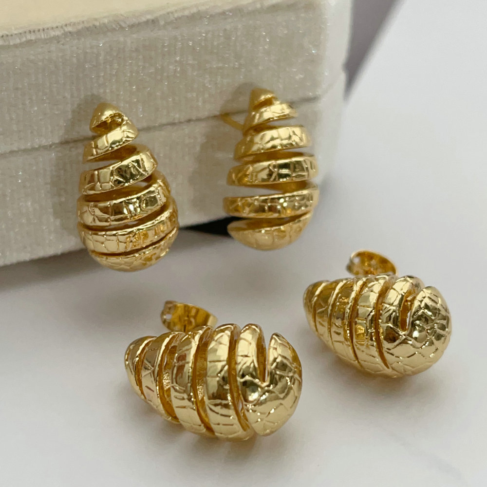 Twist earrings