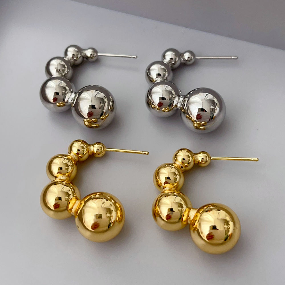 Metal ball earrings