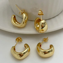 Metal square earrings