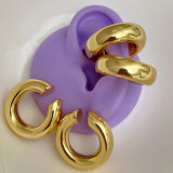 Metal chunky ear cuff
