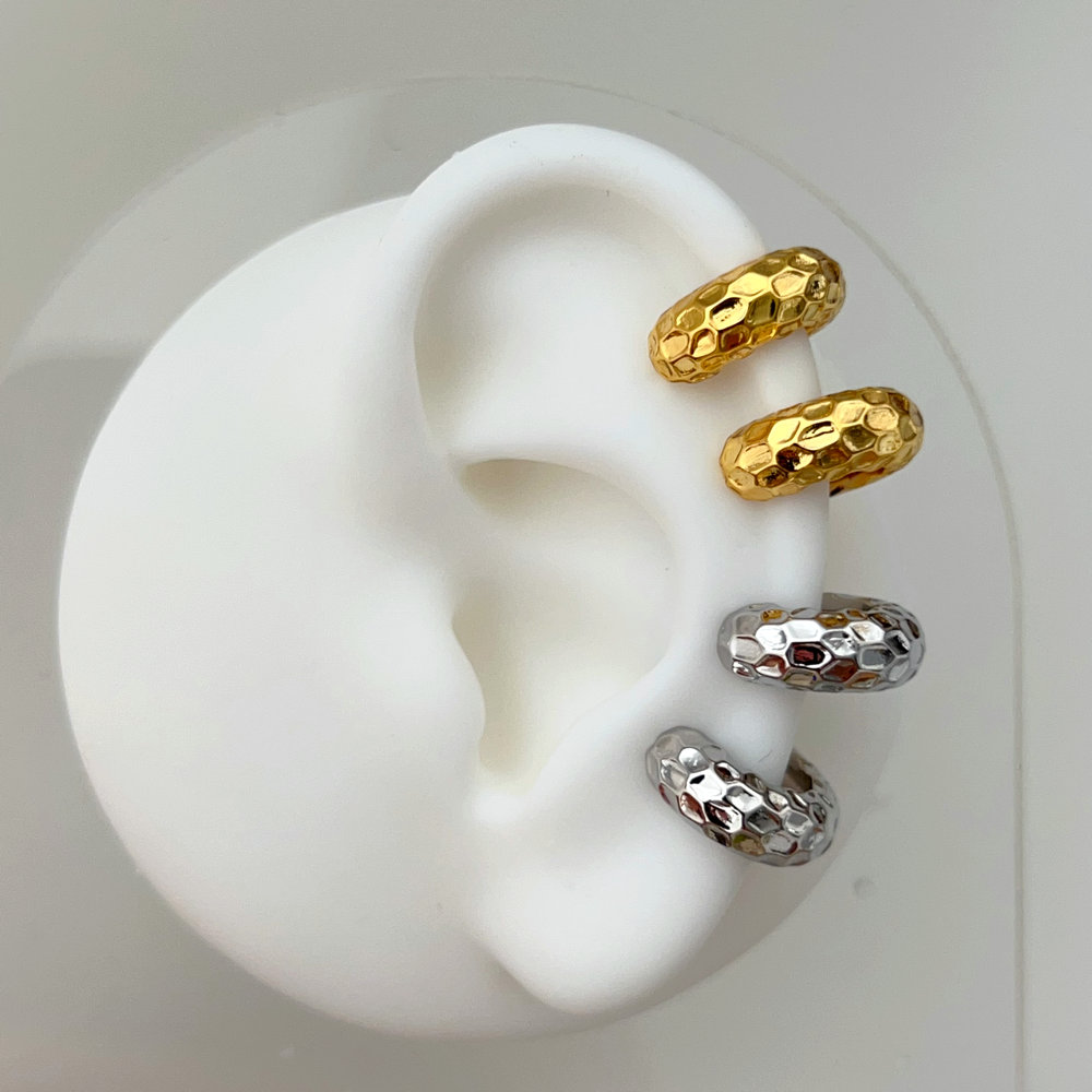 Metal chunky ear cuff （per pair )