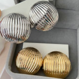 Metal chunky ball earrings