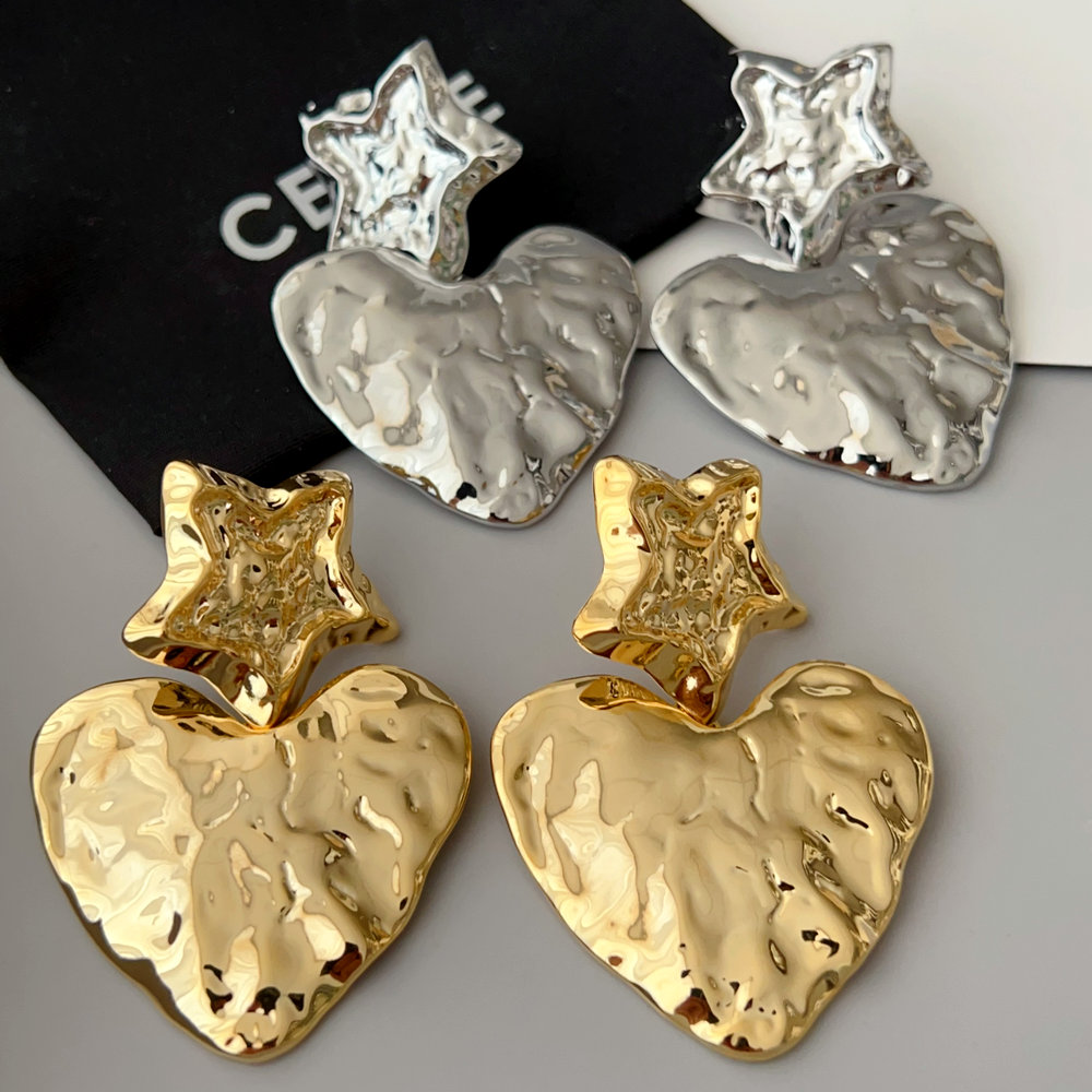 Metal chunky earrings