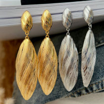 Chunky long leaf earrings