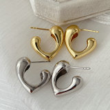 Metal heart earrings