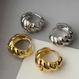 Cow metal hoop
