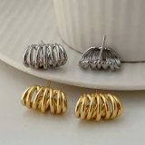 Metal twist hoop