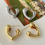 Metal heart earrings