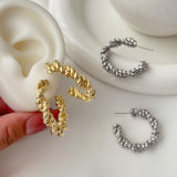 Twist hoop