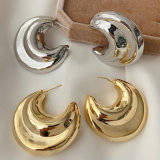 Metal chunky moon earrings