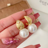 Round pearl drop earrings