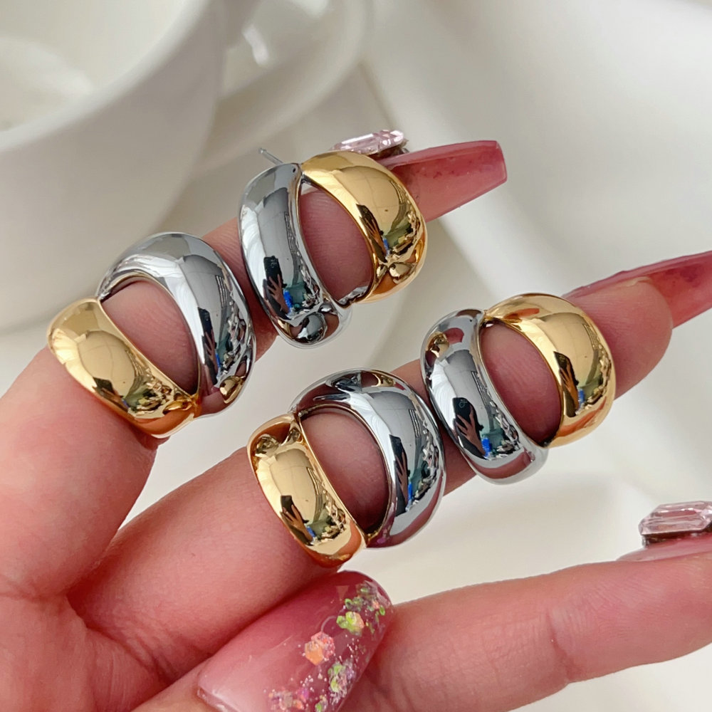 Silver and gold mix hoop