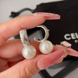 Pearl drop earrings