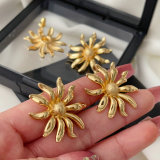 Metal chunky flower earrings