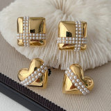 Heart square pearl earrings