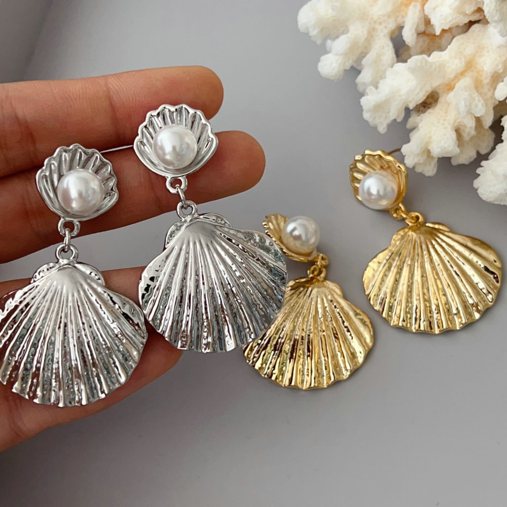 Metal shell earrings