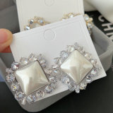 Square pearl earrings