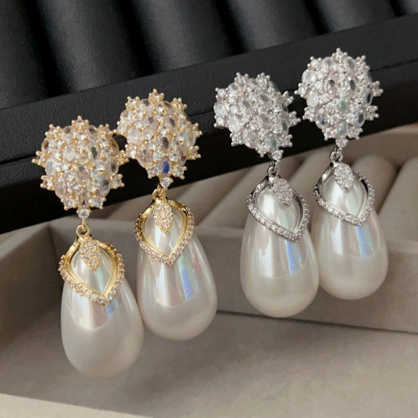 Big pearl drop flower earrings