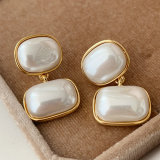 Square pearl earrings