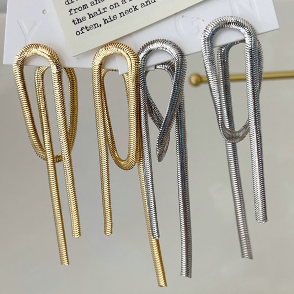Chain earrings