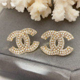 Pearl channel earrings