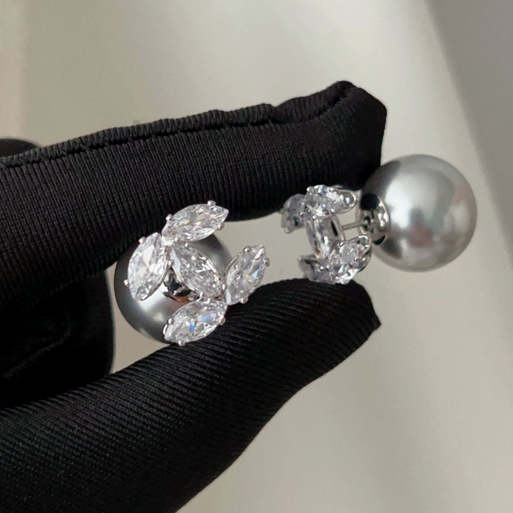 Channel grey pearl earrings