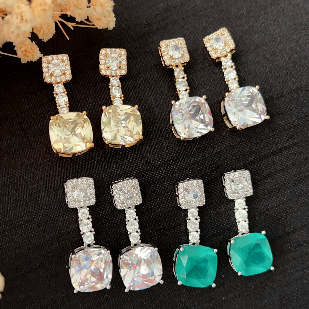 Fine zircon square earrings