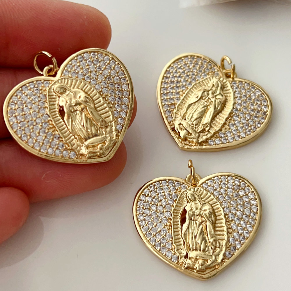 Pave heart charm