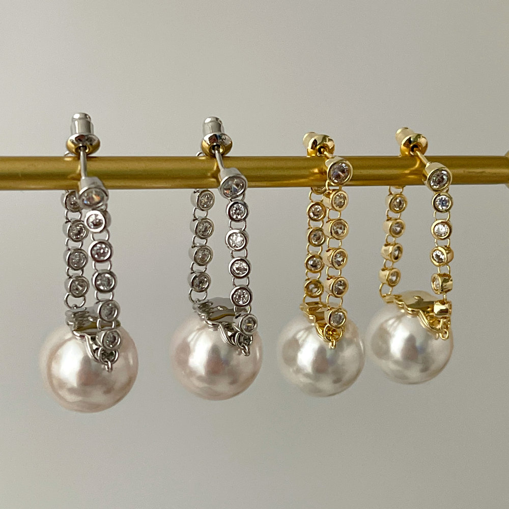 Zircon pearl earrings