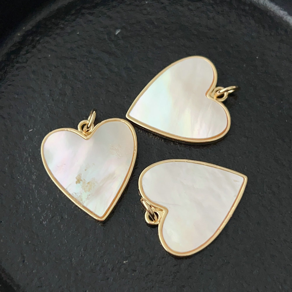 Mop heart charm