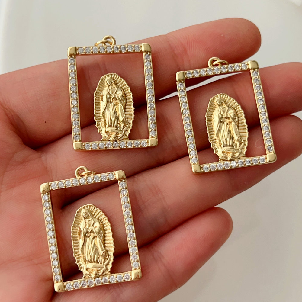 Pave square vigin maria charm