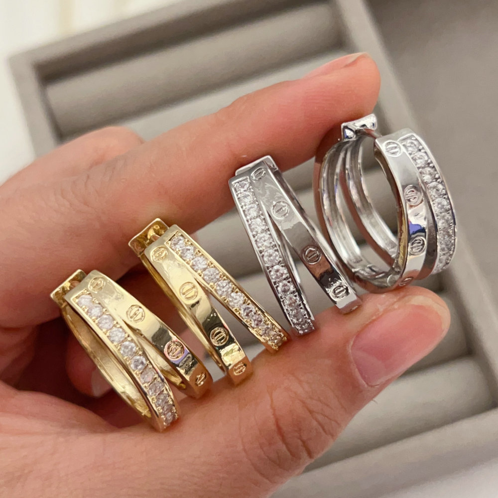 Pave nail hoop