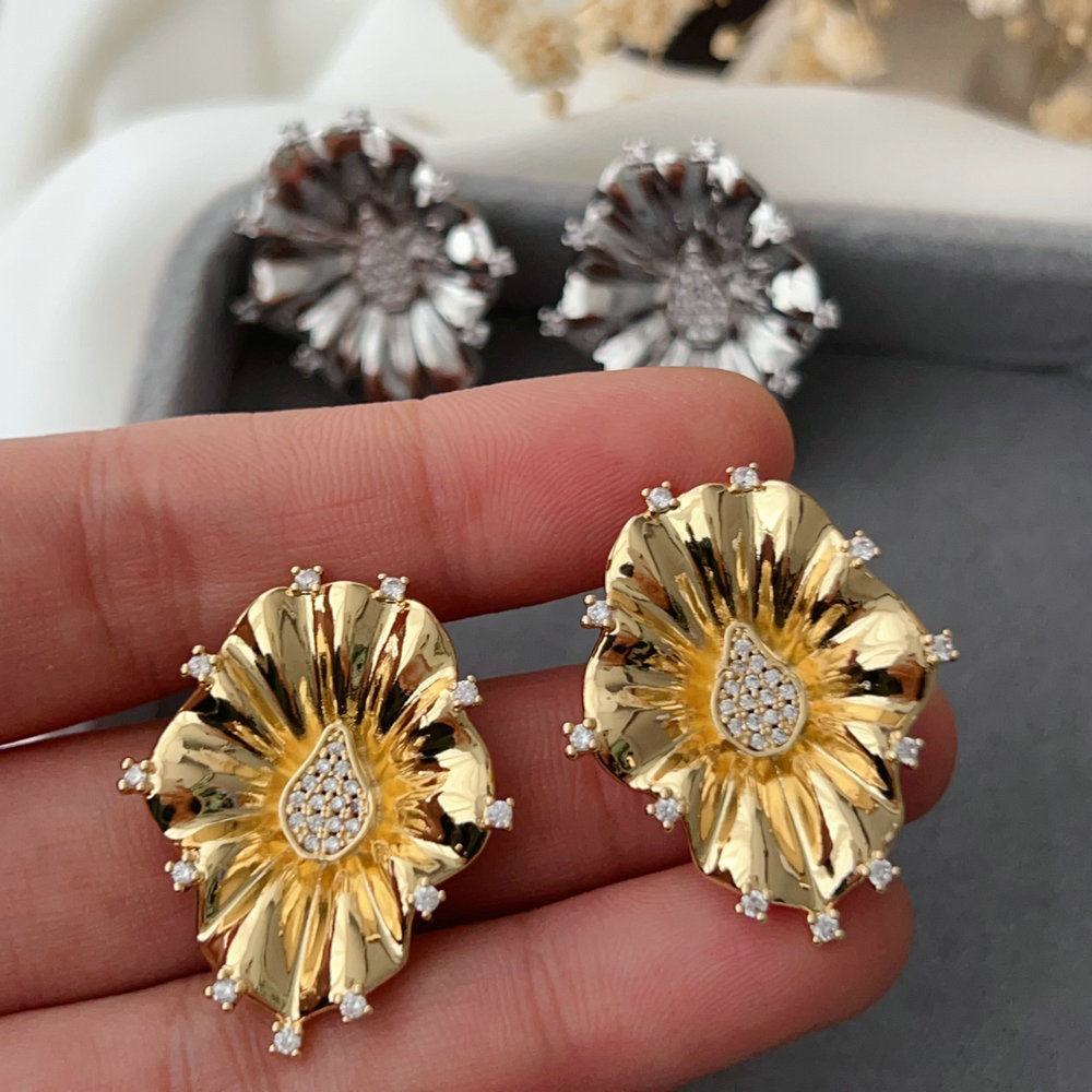 Lotus leaf earrings