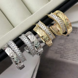 Pave nail hoop