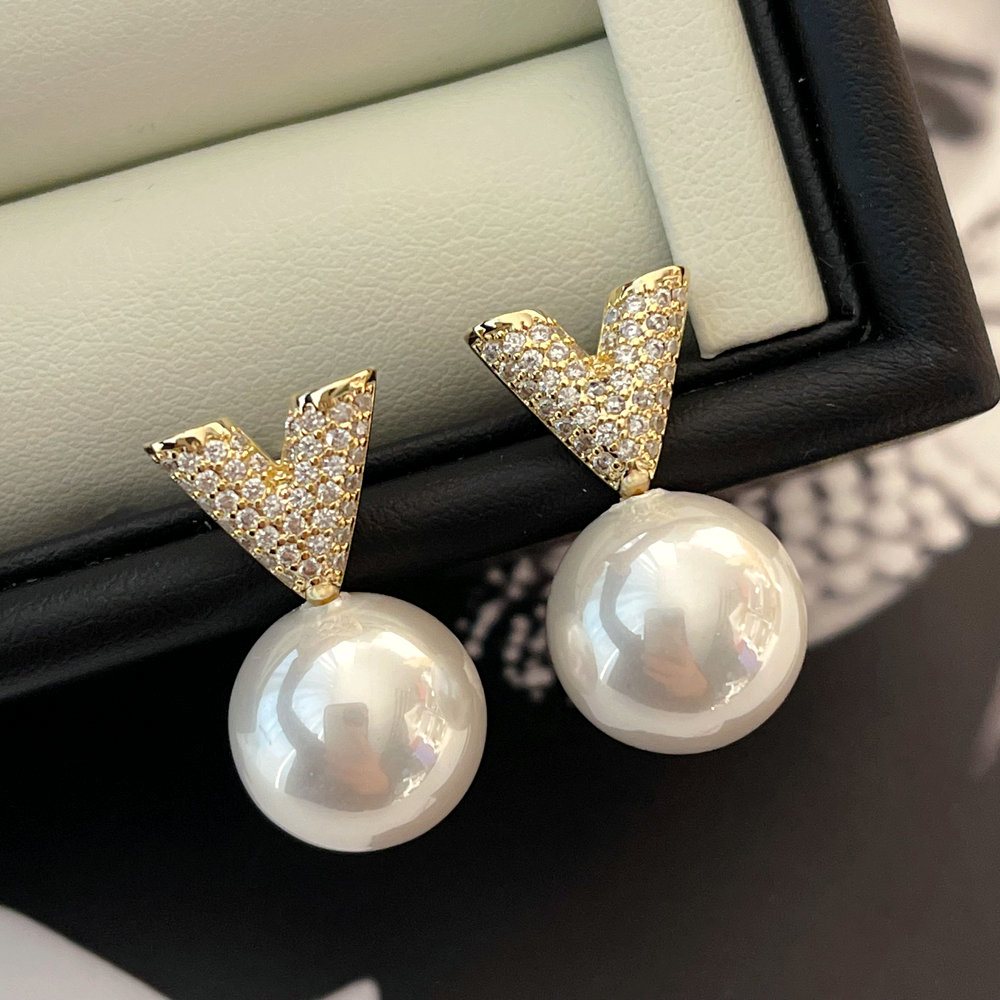 Pave zircon v shape earrings