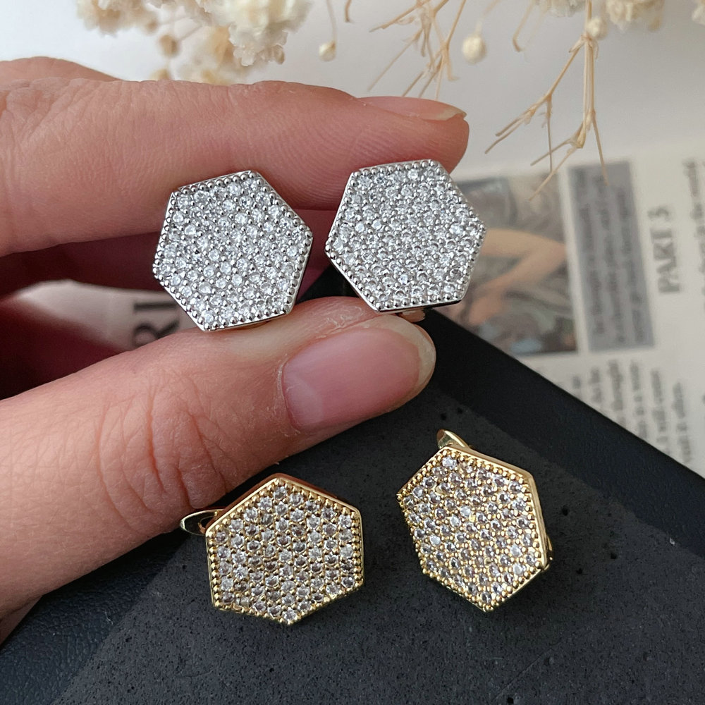 Pave suqare earrings