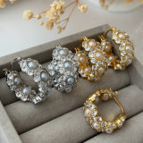 Pearl hoop