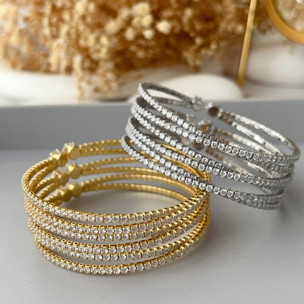 Chunky crystal cuff