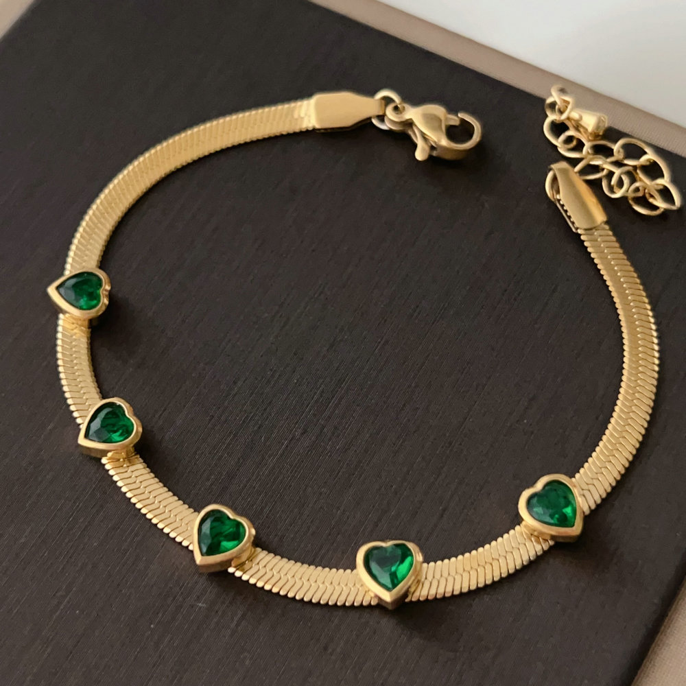Stainless steel heart bracelet